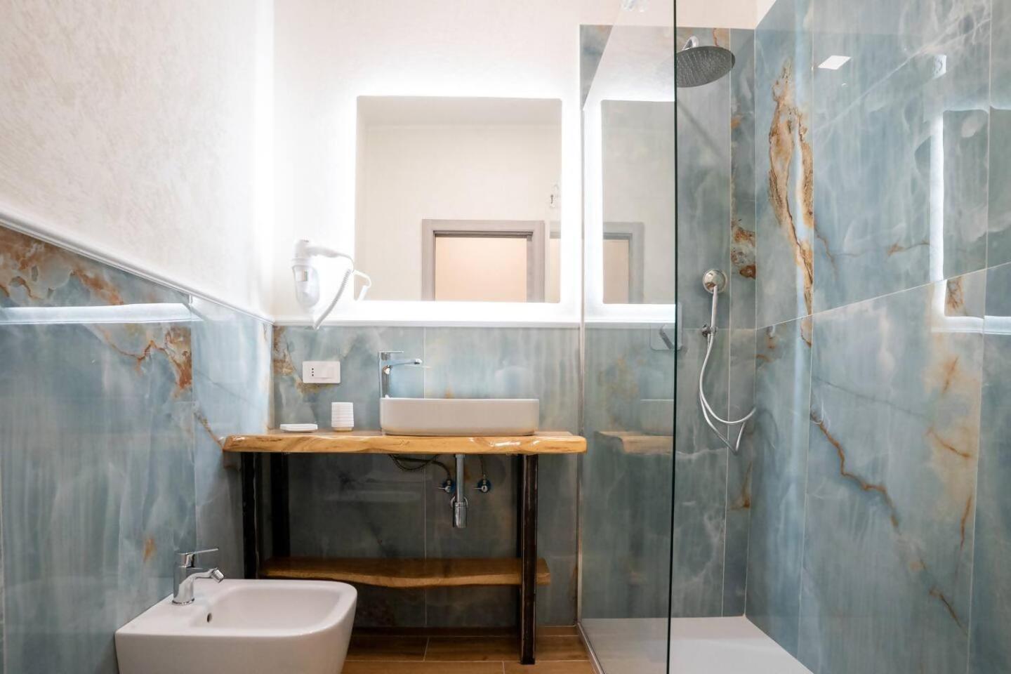 Blue Dream Suites Salerno Ngoại thất bức ảnh