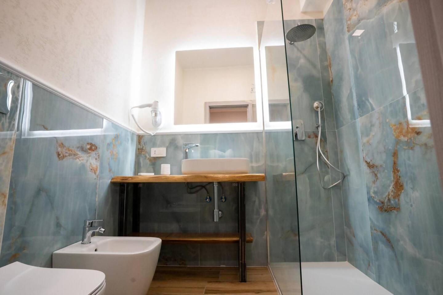 Blue Dream Suites Salerno Ngoại thất bức ảnh